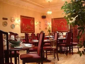 O'Shea's Hotel - Image 3
