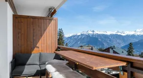 Altitude l Superior l View l Parking l By CosyHome - Image 3