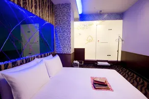 Lumière Town Hotel - Image 5
