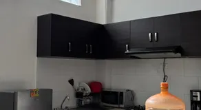 Habitación en departamento de lujo - Image 4