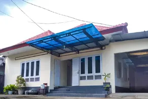 RedDoorz Syariah at Griya Soeratin Pacitan - Image 4