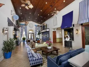 PARADISE PALMS RESORT VACATION HOMES - Image 4
