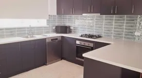 Beachside Homely Flat in Rockingham - Hosted by Canstay - Image 2