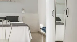 B&B Bucci 54 - Image 2