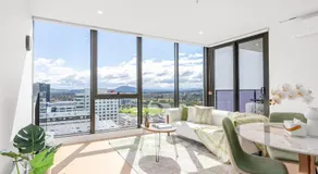 Sunny Woden Apt, Near Hospital, Mall w Parking - Image 3