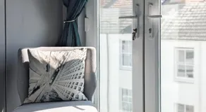 Hendon Street En-suite Homestay Rooms Nr Beach & Walk to Cafes - Image 5