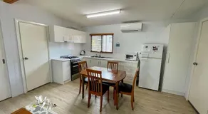 Sundowner Cabin - Image 3