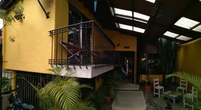 Yellow House Hostel - Image 4