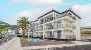 GuestReady - Azorean retreat with Marina view - Image 4