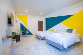 โรงแรมสีสันบางแสน See San Hotel Bangsaen - Image 2