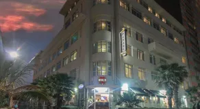 Parade Hotel - Image 3