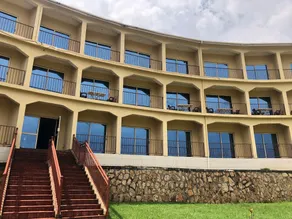 Hawaii Resort - Image 2
