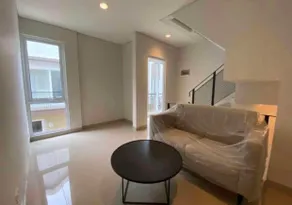 EXPRESS O 92155 Nia Residence 2 - Image 5