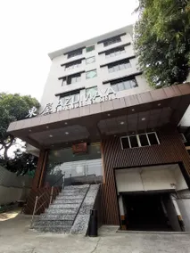 Hotel Lavender - Image 4