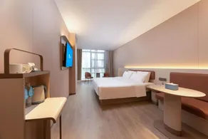 Hanting Hotel Zhenjiang Railway Station Wanda Plaza - Image 2