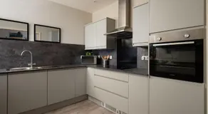 Farm Cottage - Image 3