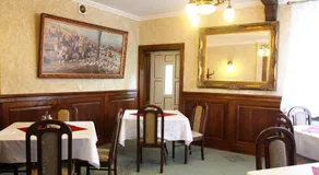 Park Hotel - Image 4
