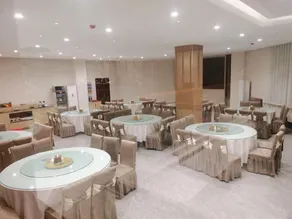 Haojing Garden Hotel (Lianyungang Suning Plaza Pedestrian Street) - Image 4