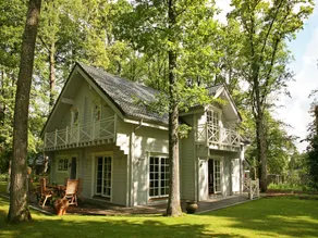 Countryside Chalet in Bomal sur Ourthe with Sauna, Balcony - Image 5