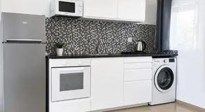 Silver Airport Parking & Apartments - Image 3