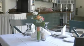 Ilis Hotel - Image 4