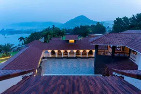 Nishigandha Jal Mahal Resort - Image 5