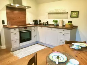 Holiday home with 2 bedrooms - Image 5