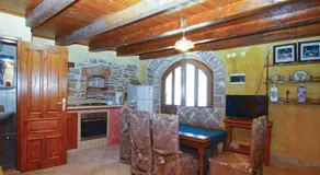 House Orihi 661 - Image 5