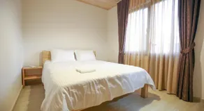 Roza Mountain View Guesthouse - Image 2