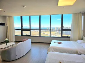 Songdo Incheon-Bridge Ocean&City Veiw Penthouse - Image 2