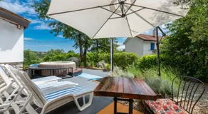 Apartman Art by Villas Guide - Image 5