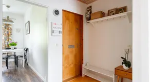 Lovely 1BR Apartment in Calm Neighborhood - Image 3