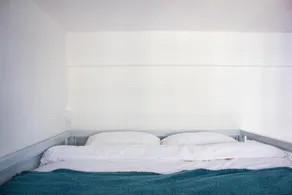 A loft Queen size bed room close to North station - Image 2