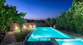 Majestic Villa - Image 2
