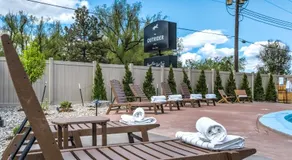 The Outrider Hotel - Image 3