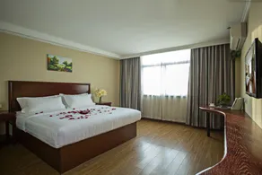 GreenTree Inn Taizhou Gaogang District Business Hotel - Image 5