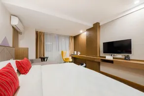 Borrman Hotel Wuxi Hubin Business Street - Image 5