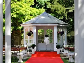 Langtry Manor Hotel - Image 5