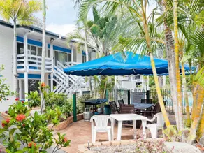 Silver Sands Apartments - Image 2