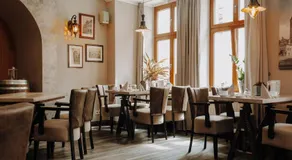 Hotel Schwarzer Adler Stendal - Image 2
