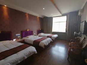 Xinglong Business Hotel - Image 4