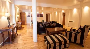 Trinity Quay Apartments - Image 2