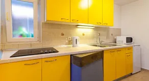 Room M - Image 2