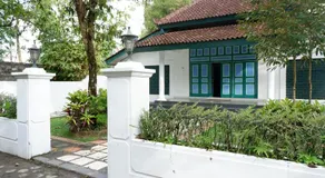 Omah Kebon Guest House - Image 5