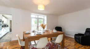 Contractor Stay - 4 Beds Games Room Secure Parking - Image 5