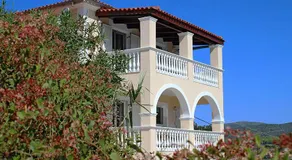 Casa Campanario Villa - Charming Nature Villa with Pool in a Picturesque Village By Villa Mana Gers - Image 5