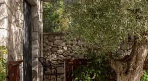 Evridiki's Villas & Suites - Image 4