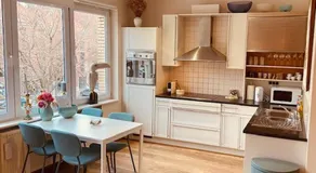 Stylish & Spacious Flat viewing the Lovely MAS - Image 4