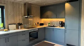 Elegantes, ruhiges Ferienhaus in bester Lage für alle Outdoorfans - Image 2