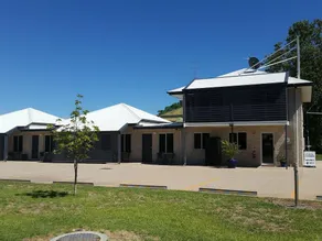 Emerald Park Motel - Image 3